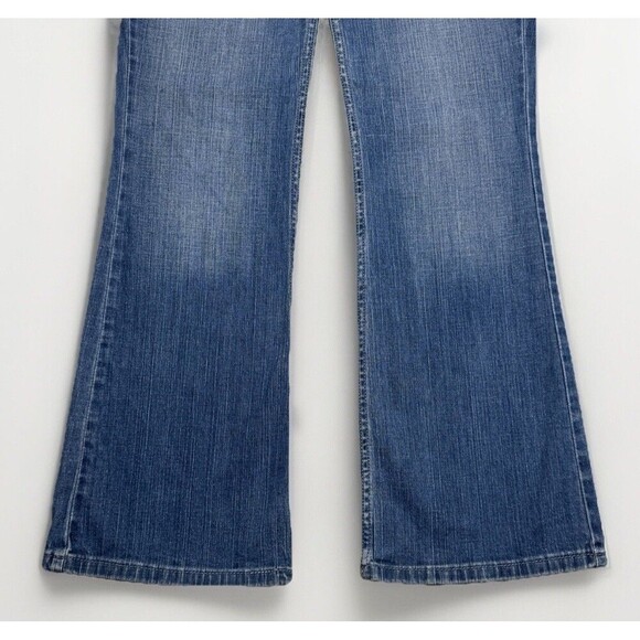 Levis 518 Jeans Juniors 9 Superlow Bootcut Blue Denim Stretch Measures 32 x 30.5 - Picture 8 of 11